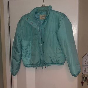 Baby blue puffer